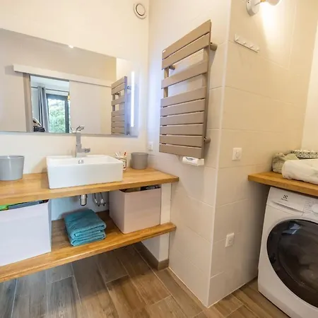Slow Villa, 5 Avec Piscine Perols